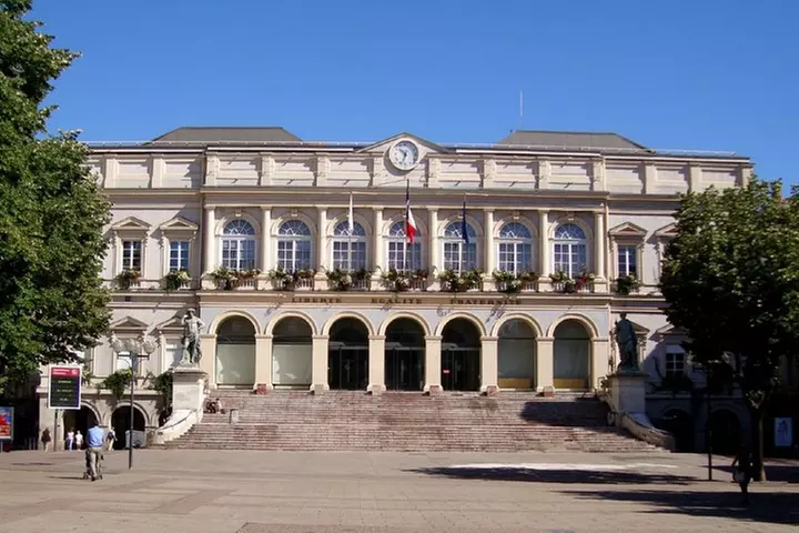 Saint-Étienne Visite audioguidée à pied 1h30 et 19 commentaires - Image 6
