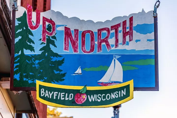 Bayfield's famous ghosts selfguided audio walk tour w/emf reader