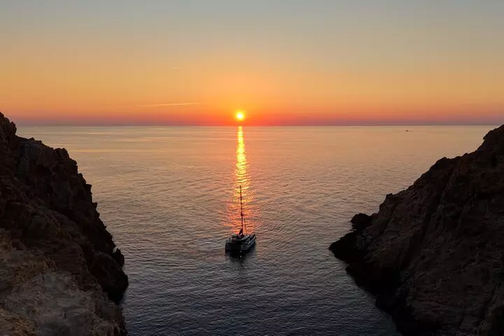 Excursion Agriates et Coucher de soleil en Catamaran L'ile-rousse