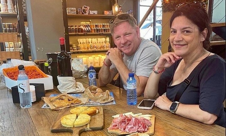 Image 2: Visite historique et gastronomique à Ajaccio Food Tour