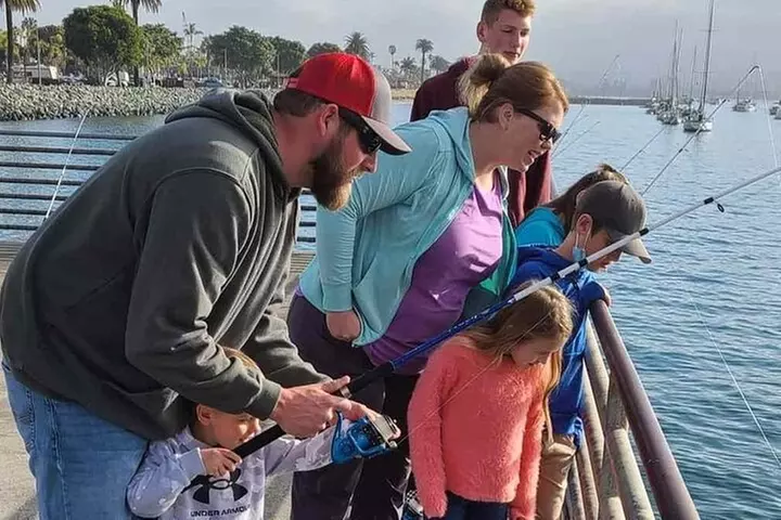 2-Hour San Diego Pier Fishing Experience