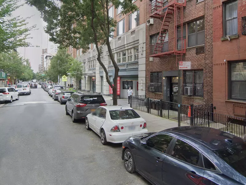 Parking at LAZ Parking - 350 E. 82nd St. Garage