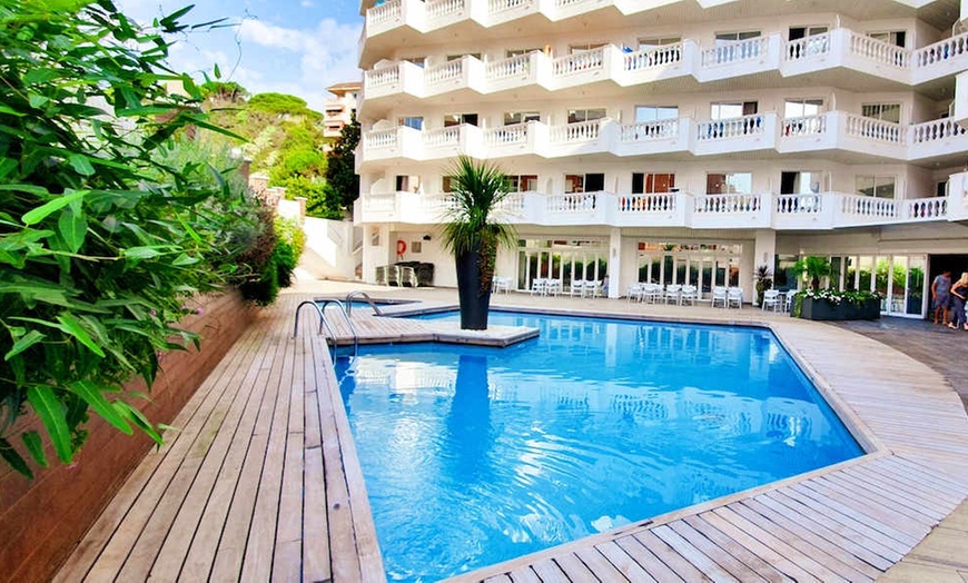 Image 21: ✈ COSTA BARCELONA | Calella - Hotel Bernat II 4*, 2 nachten - Spa