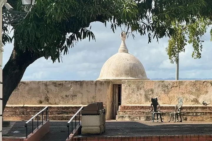 Explore San Juan while Solving a Murder Mystery - Primary Image