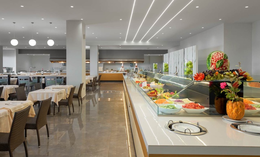 Image 6: ✈ RHODES | Ixia - Avra Beach Resort Hotel & Bungalows 4*, 3 nuit