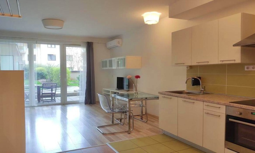 Image 9: ✈ HONGARIJE | Boedapest - Corvin Center Suites 3*, 2 nachten - Stad...