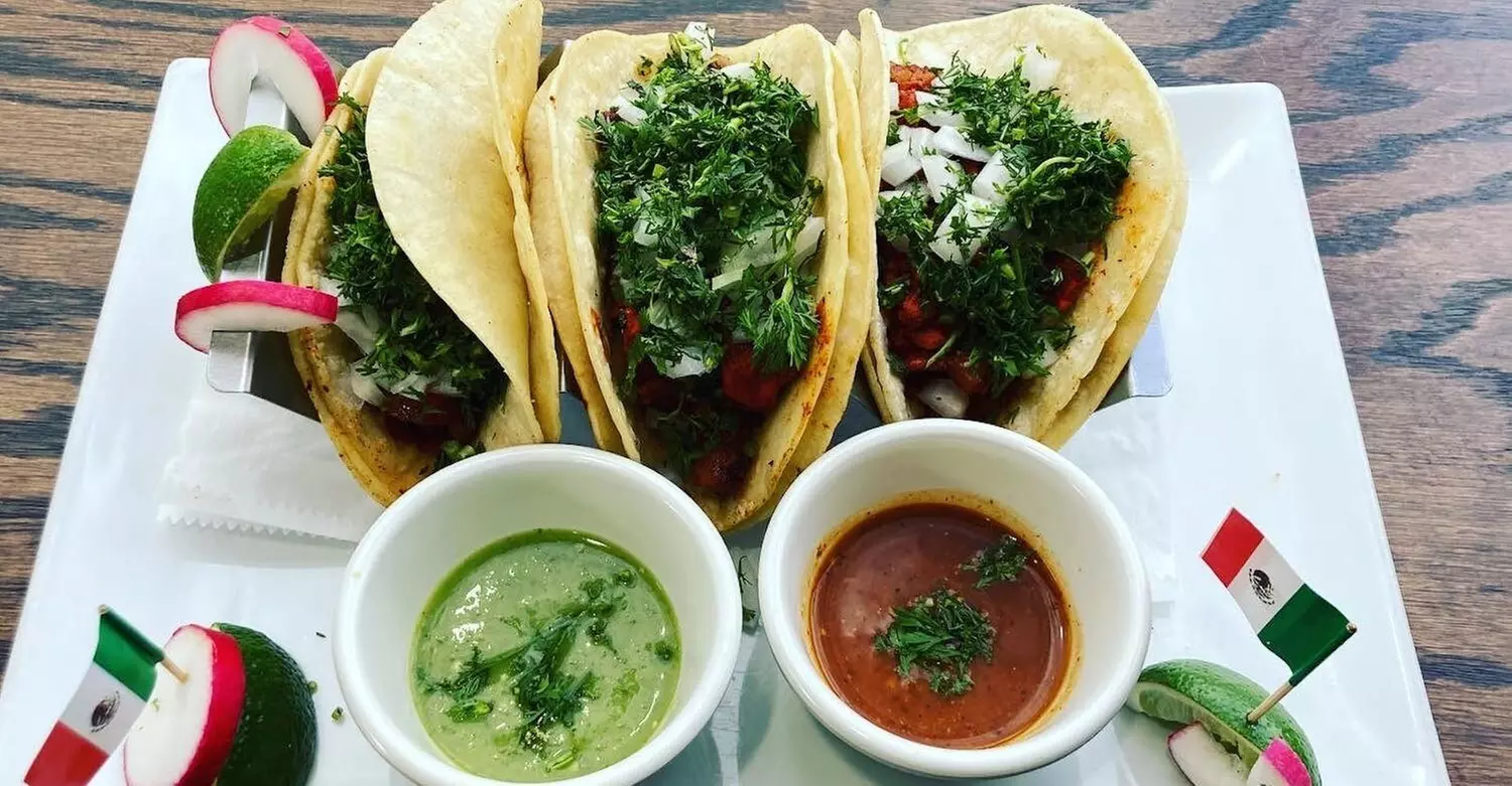 $15 For $30 Worth Of Pizza & Mexican Cuisine