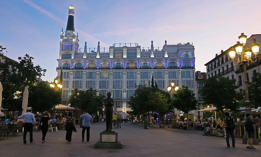 Image 13: Tour Privado con Tuk Tuk Zero: Corazón Histórico. 1h 15min