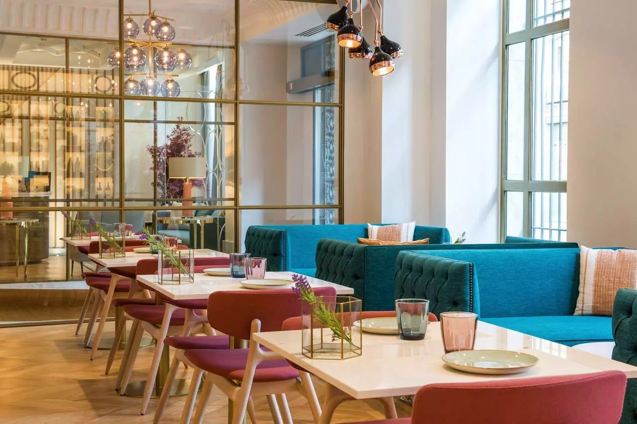 ✈ SPANJE | Madrid - Hotel Vincci Centrum 4*, 2 nachten - Stadscentrum