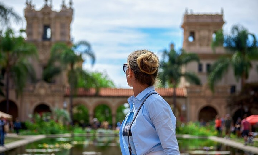 Image 6: Visita Prioritaria Oficial al Real Alcázar de Sevilla
