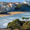 Image 1: Meilleure introduction à Biarritz en 2 heures avec un local