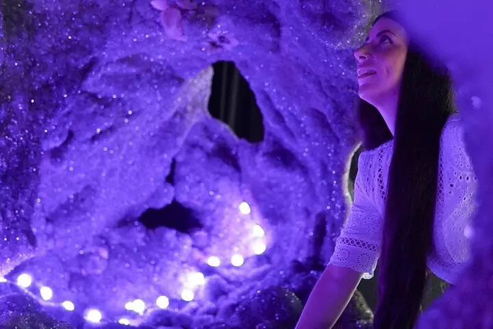 Near Gold Coast: Crystal Castle Admission Ticket