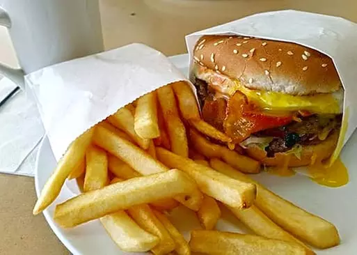 5% Cash Back at Y'Not Burgers