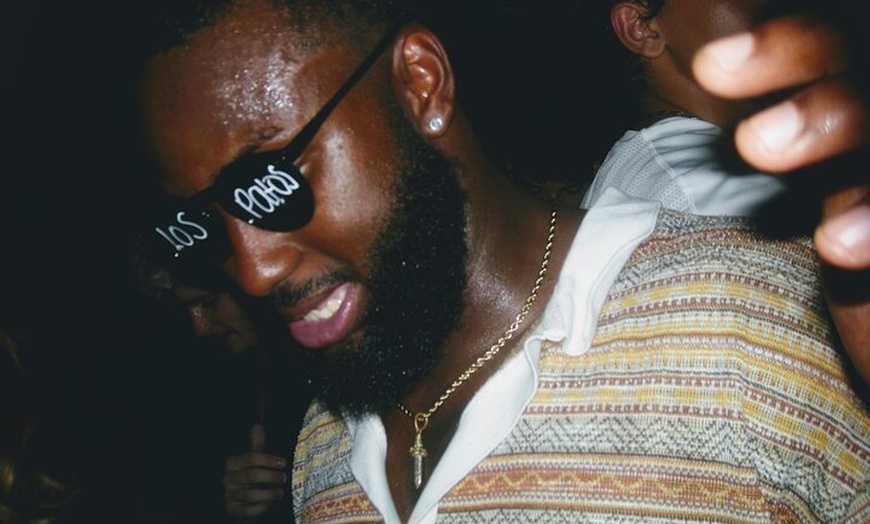 Image 49: OG Barcelona Night Adventure — 3 bares, 3 chupitos y entrada VIP al...