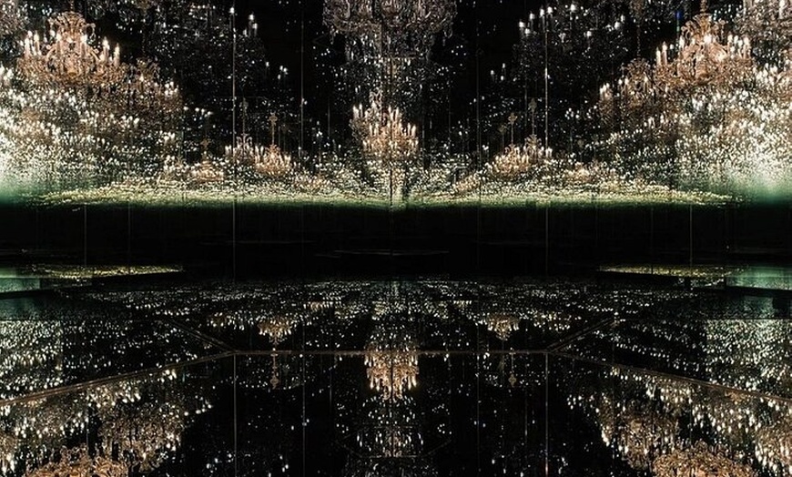 Image 6: Privater Tagesausflug nach Swarovski Crystals und Innsbruck