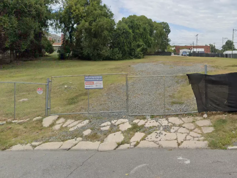 Parking at 601 N. Mangum St. Lot