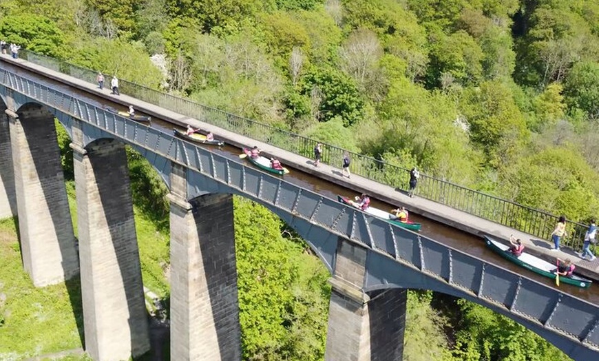 Image 3: Pontcysyllte Aqueduct Canoe Tours in Llangollen