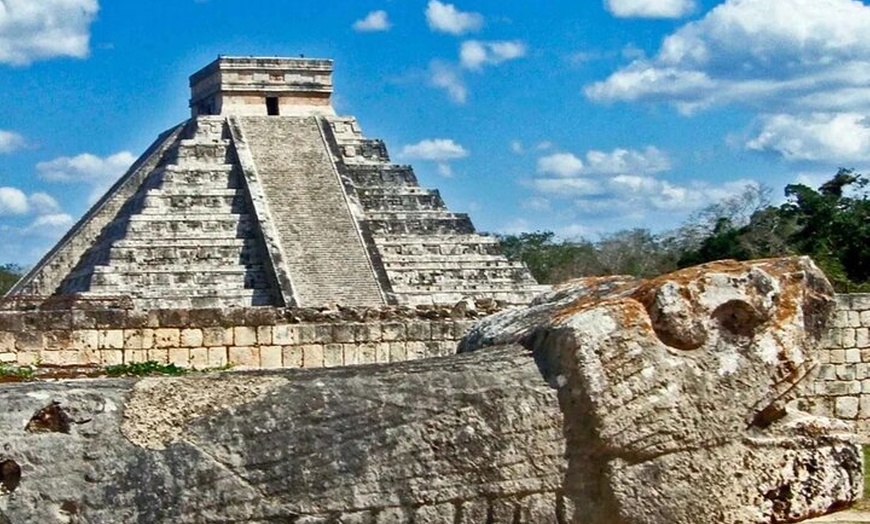 Image 10: Chichen Itza with Suytun and Ik kil cenotes, Valladolid Tour