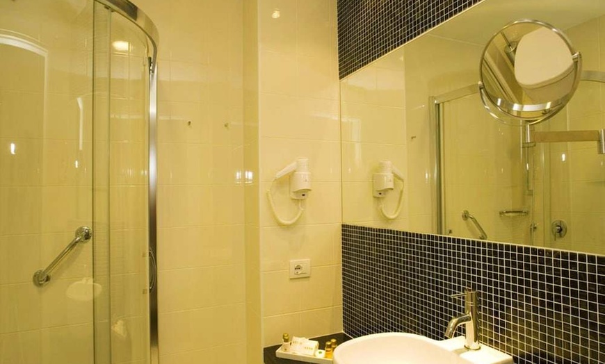 Image 5: ✈ ITALIE | Bologne - Concert Radiohead à Bologne - Cat. Basse & MIC...