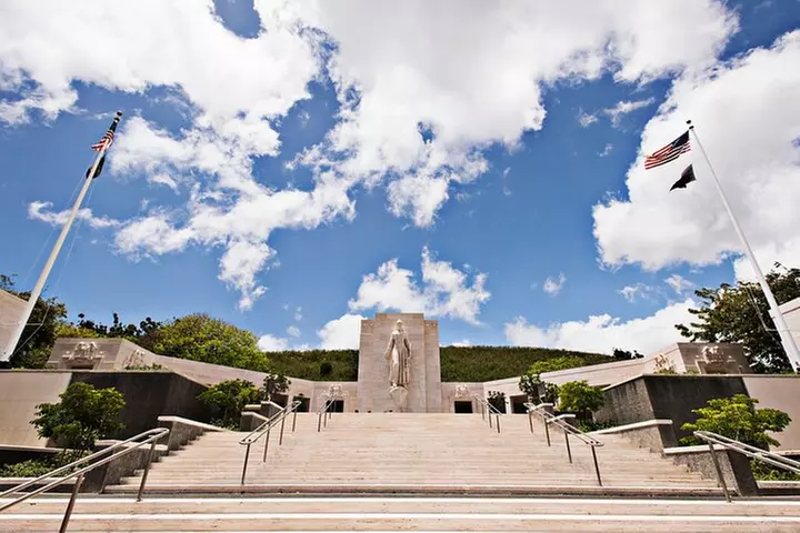 Pearl Harbor, USS Arizona and Honolulu City Tour