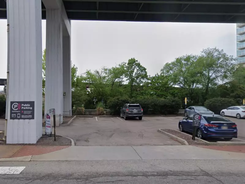 Parking at Lot 125 - 1525 Dock St.