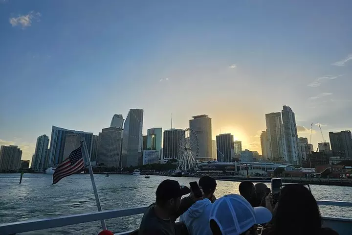 Miami Skyline Sunset Cruise with The Mojito Bar On board