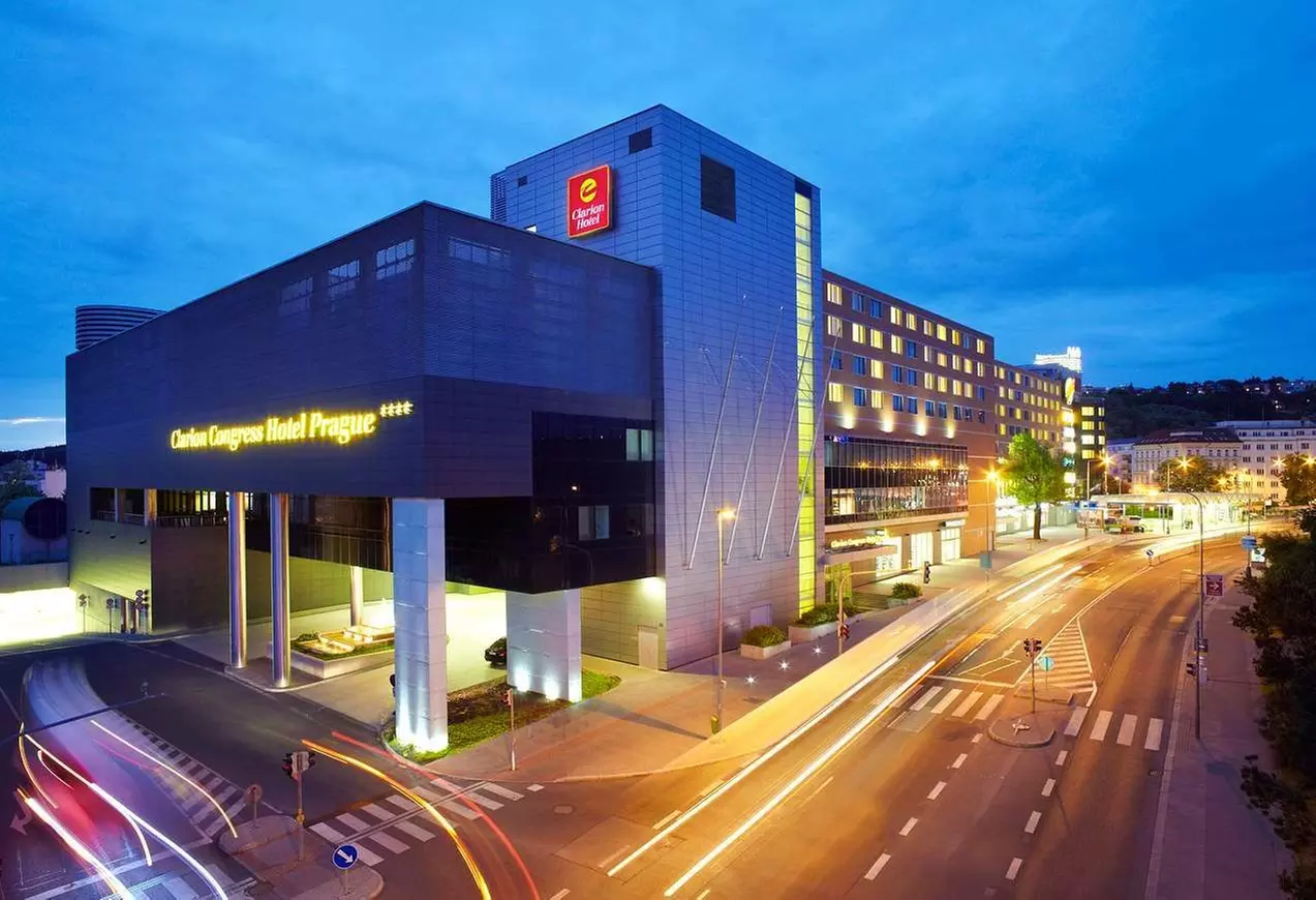 ✈ REPUBLIKA CZESKA | Praga - Clarion Congress Hotel Prague 4*, 2 no...