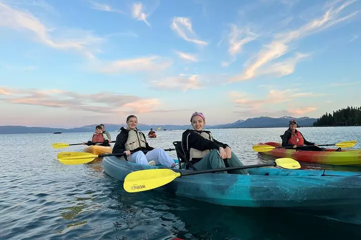3 Hour Tandem Kayak Rental in South Lake Tahoe for Two People