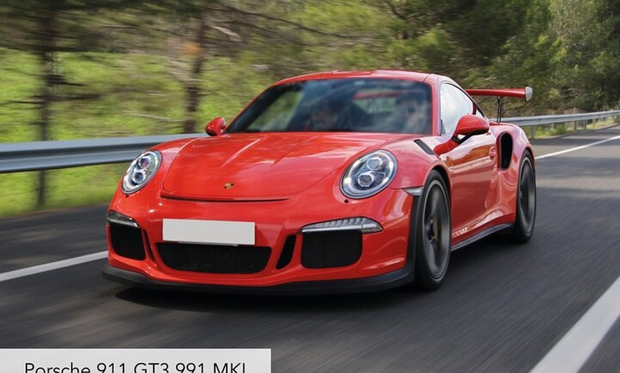 Image 15: Tour 40-min Circuito Urbano F1 Montjuïc en superdeportivo