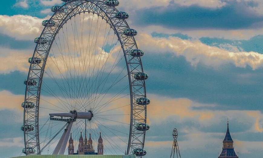 Image 5: London Half Day Tour with Local Blue Badge Tour Guide