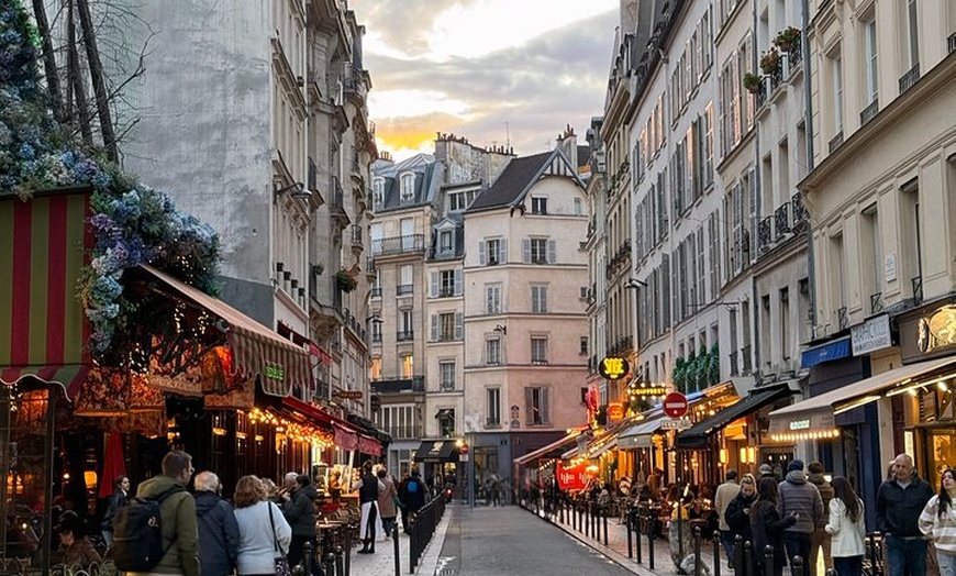 Image 4: Visite à pied de Saint Germain avec aperçus locaux