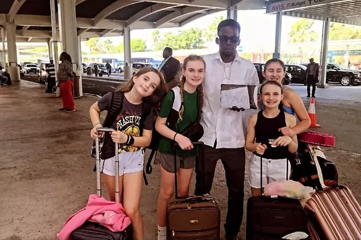 Private Transportation to Nassau - Primary Image