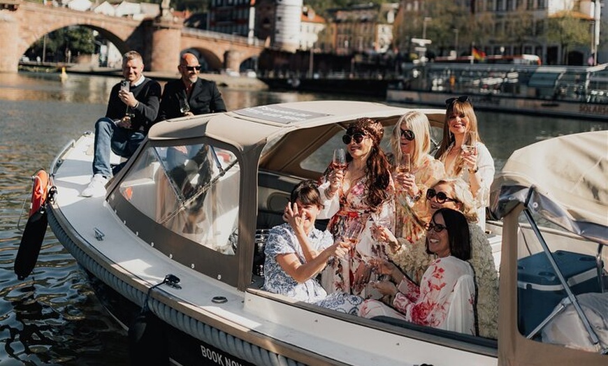 Image 4: Bootsfahrt Heidelberg Privatboot mit Kapitän 3,5h bis 12 Gäste