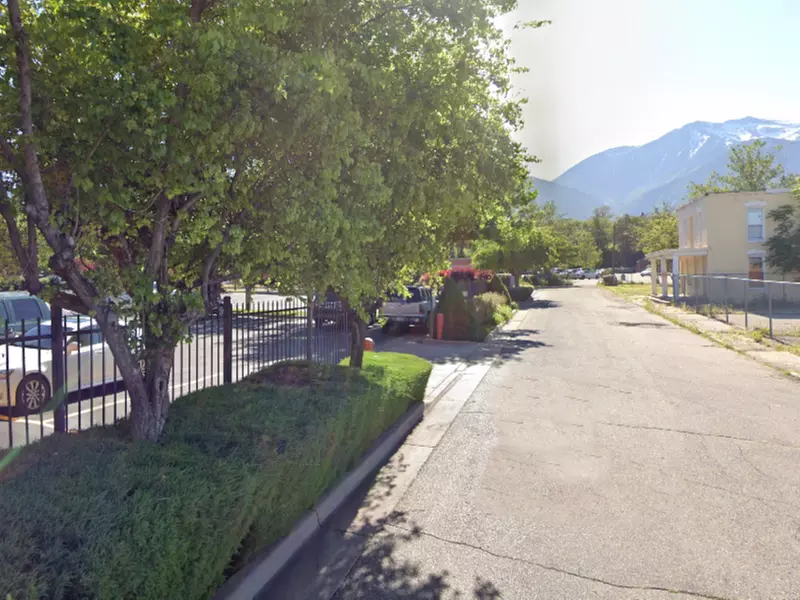 Parking at [UG09] 2650 Washington Blvd. Lot - Second Medium