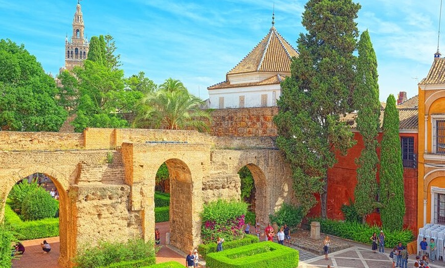 Image 18: Visita guiada privada al Alcázar y la Catedral de Sevilla