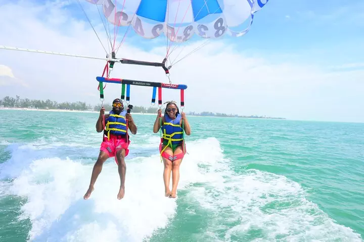 Parasailing Adventure In Bradenton Beach & Anna Maria Island, FL
