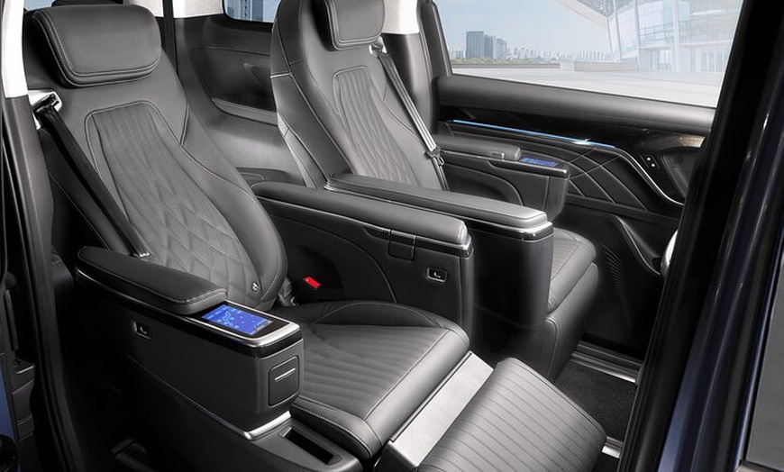 Image 2: Blue Mountains Luxury Tour Experience