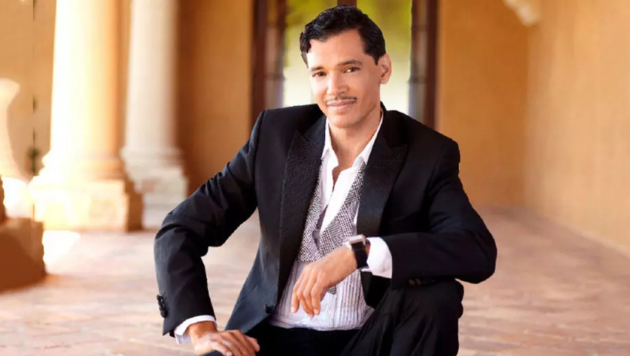 El DeBarge at Bal Theatre - Second Medium