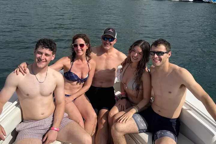 Turtle Canyon Snorkel in Waikiki, Oahu Semi Private