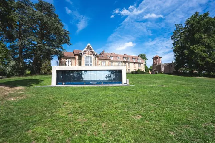 Dans les coulisses de Clairefontaine Centre National du Football - Primary Image