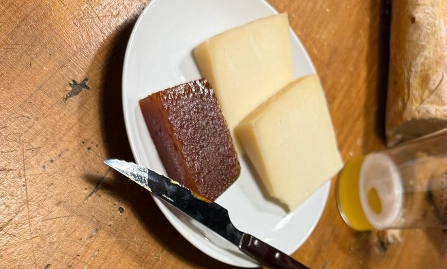 Image 21: ¡La auténtica experiencia de la comida de la sidrería!