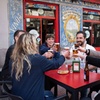 Image 7: Tour gastronómico moderno y auténtico de Madrid con maridaje de vinos