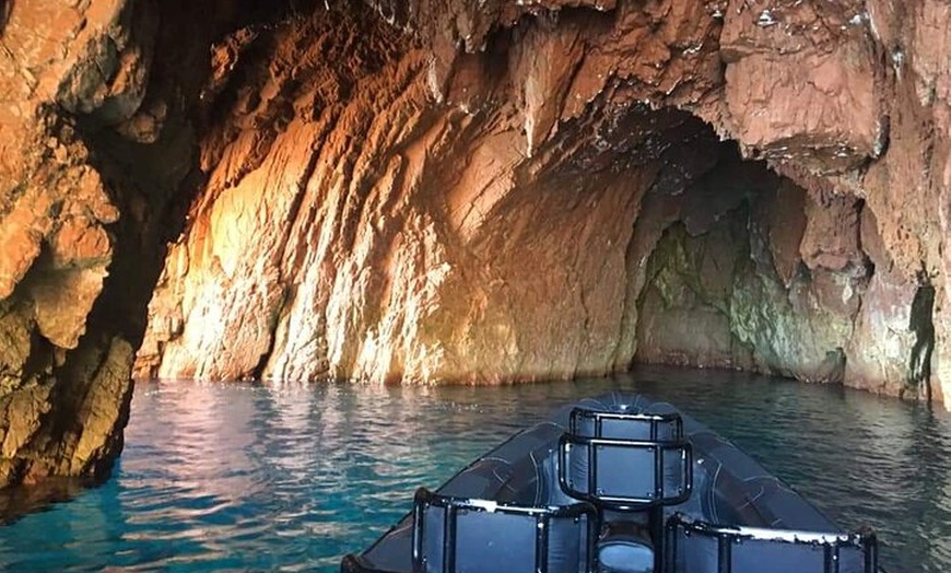 Image 6: Scandola Girolata Les Calanques de Piana en Go Fast 10 Pax
