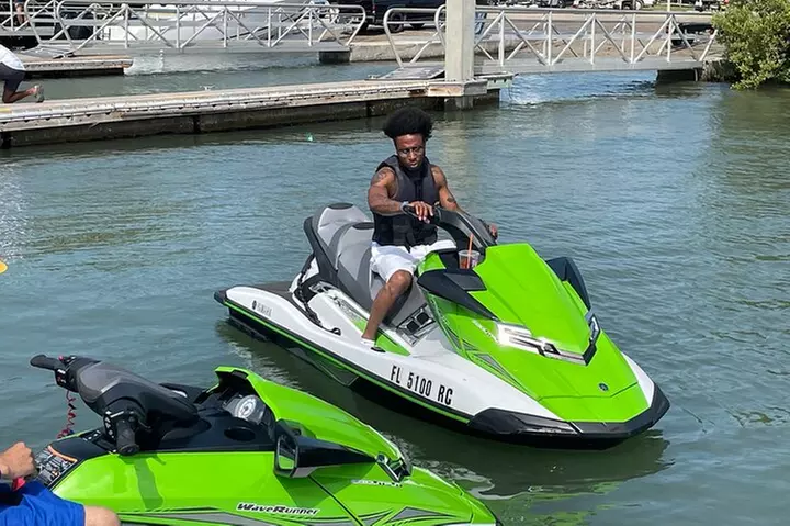 Fort Myers Beach "Free-Range" Jetski Rental