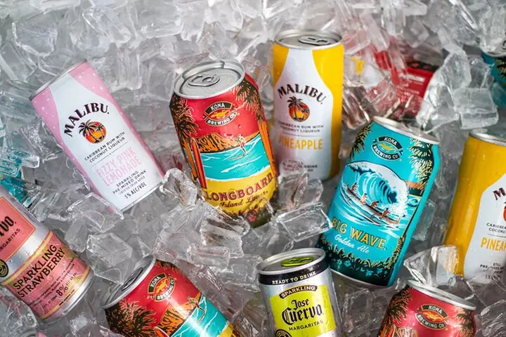 Waikiki Friday Fireworks Party Cruise with Live DJ & Full Bar