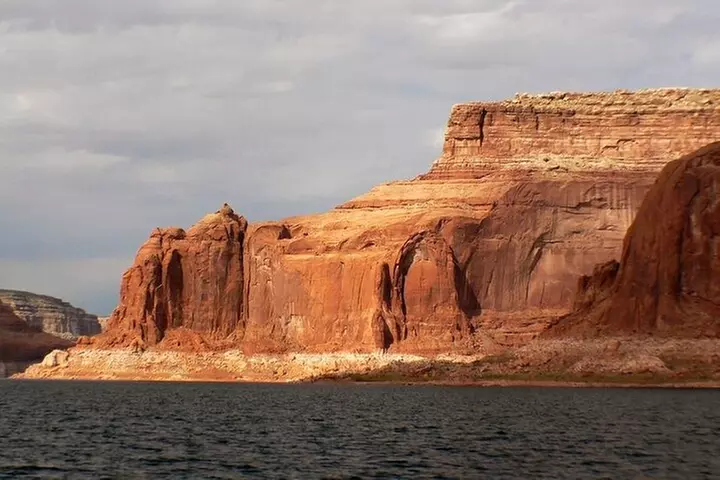 Private Customized Half-Day 4-Hour Boat Tour of Antelope Canyon - Primary Image