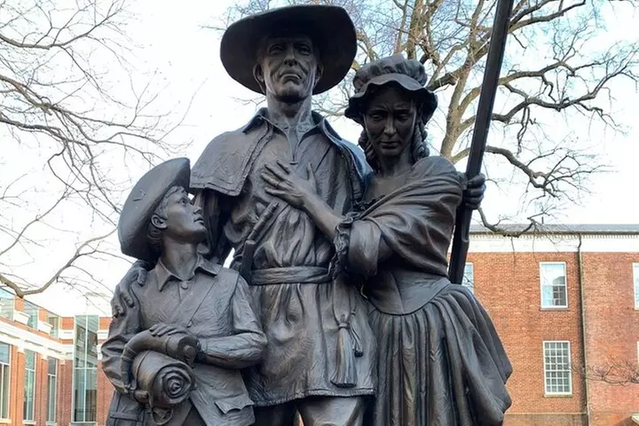 Historic Leesburg Guided Walking Tour