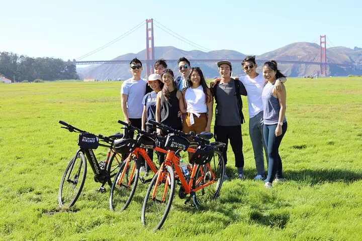 Golden Gate Bridge Bike Rentals with Optional Ferry Return - Primary Image