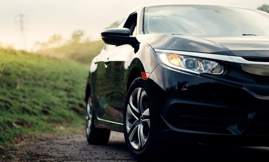 Image 3: Traslado privado Sevilla a Lisboa