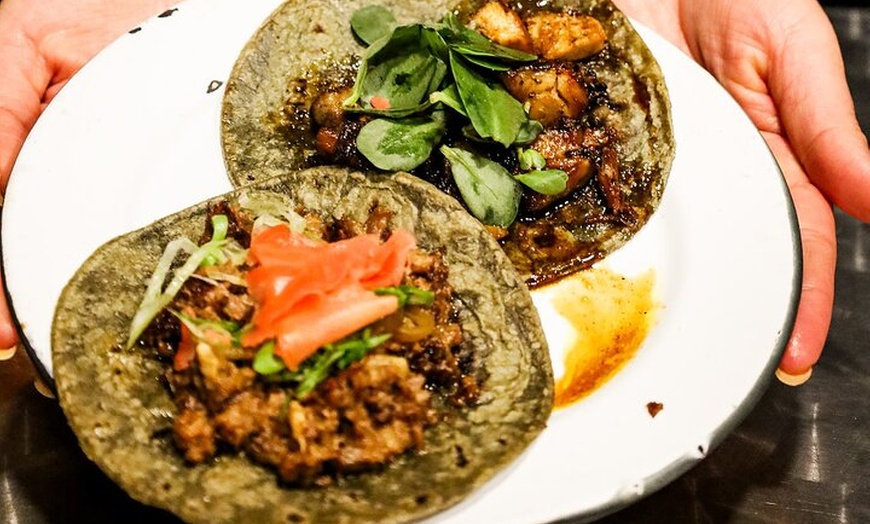 Image 12: Mexico City Night Tacos and Mezcal Tour